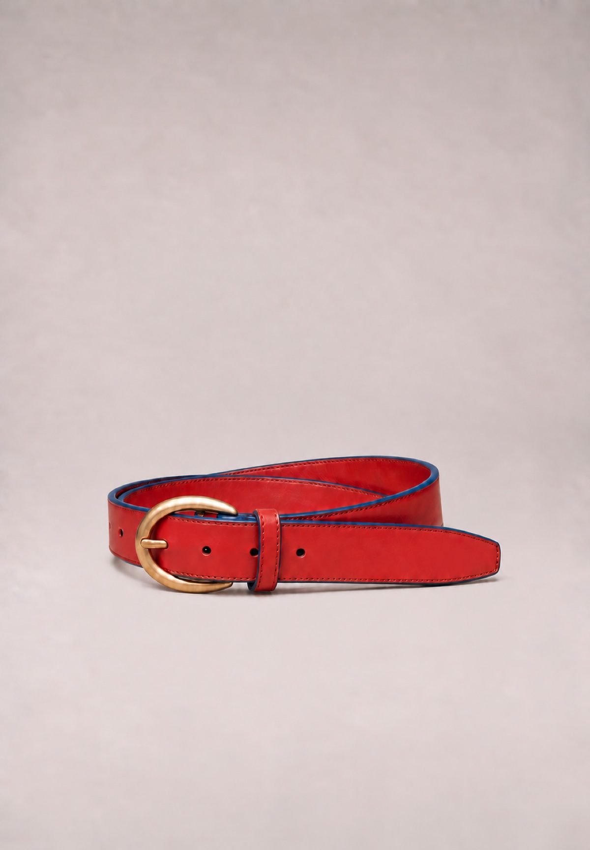 Footwear accessories inspected for quality control in Portugal